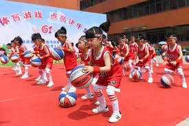 追悔莫及！森林狼曾比湖人更加接近东契奇湖人击败森林狼，东契奇加盟独行侠，篮网、雄鹿、爵士等队均有机会。